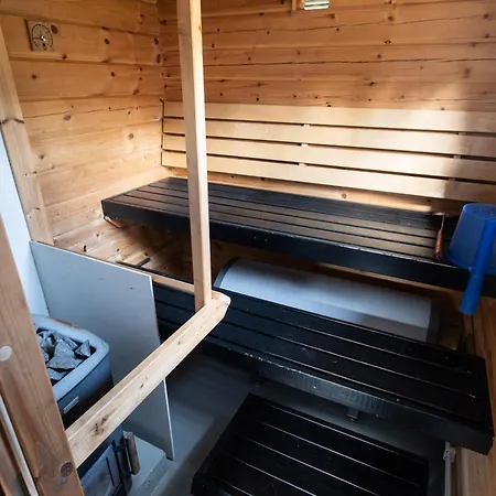 Villa Poromoision Pirtti *